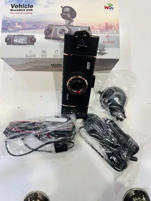 4 Lens Dash Camera With Wifi D65 – Front, Rear Inside Recording