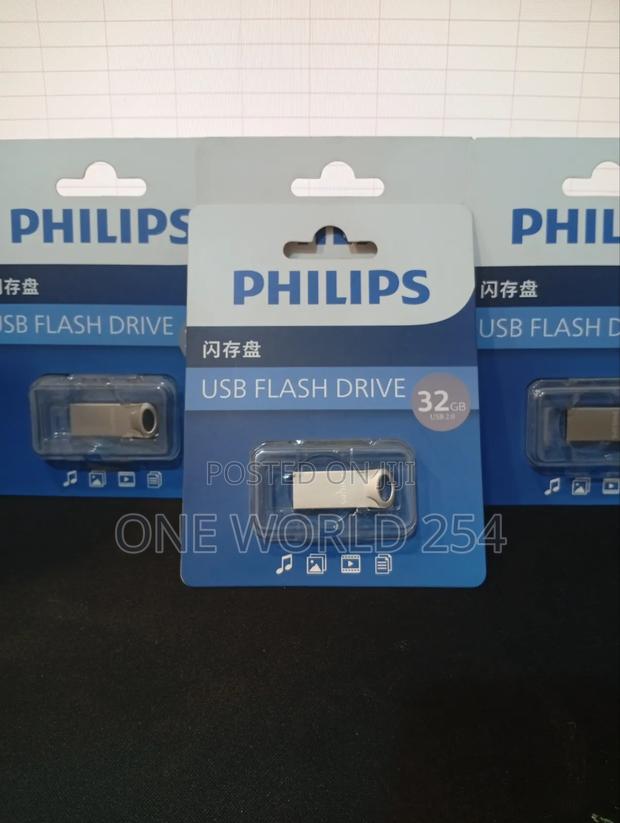 Philips 32gb Flash Drive - thumbnail 2