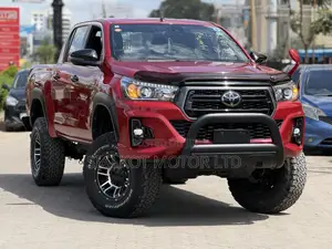 Toyota Hilux 2019 Red