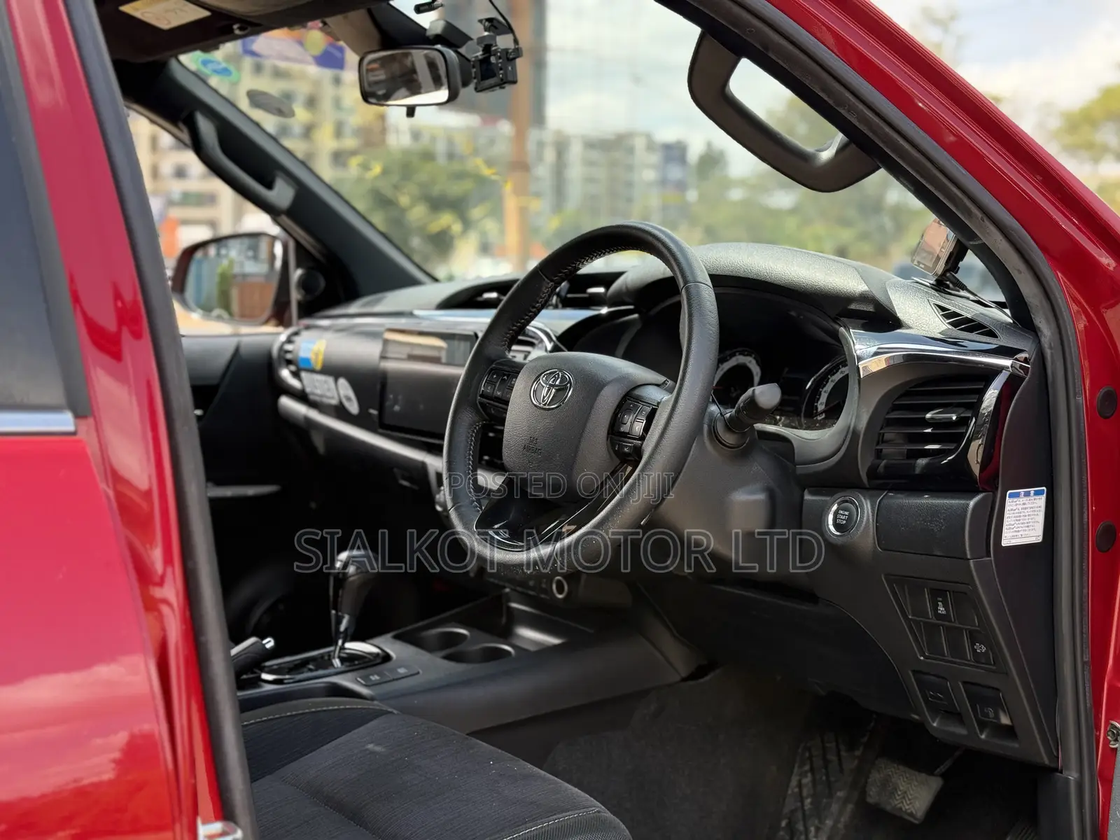 Toyota Hilux 2019 Red