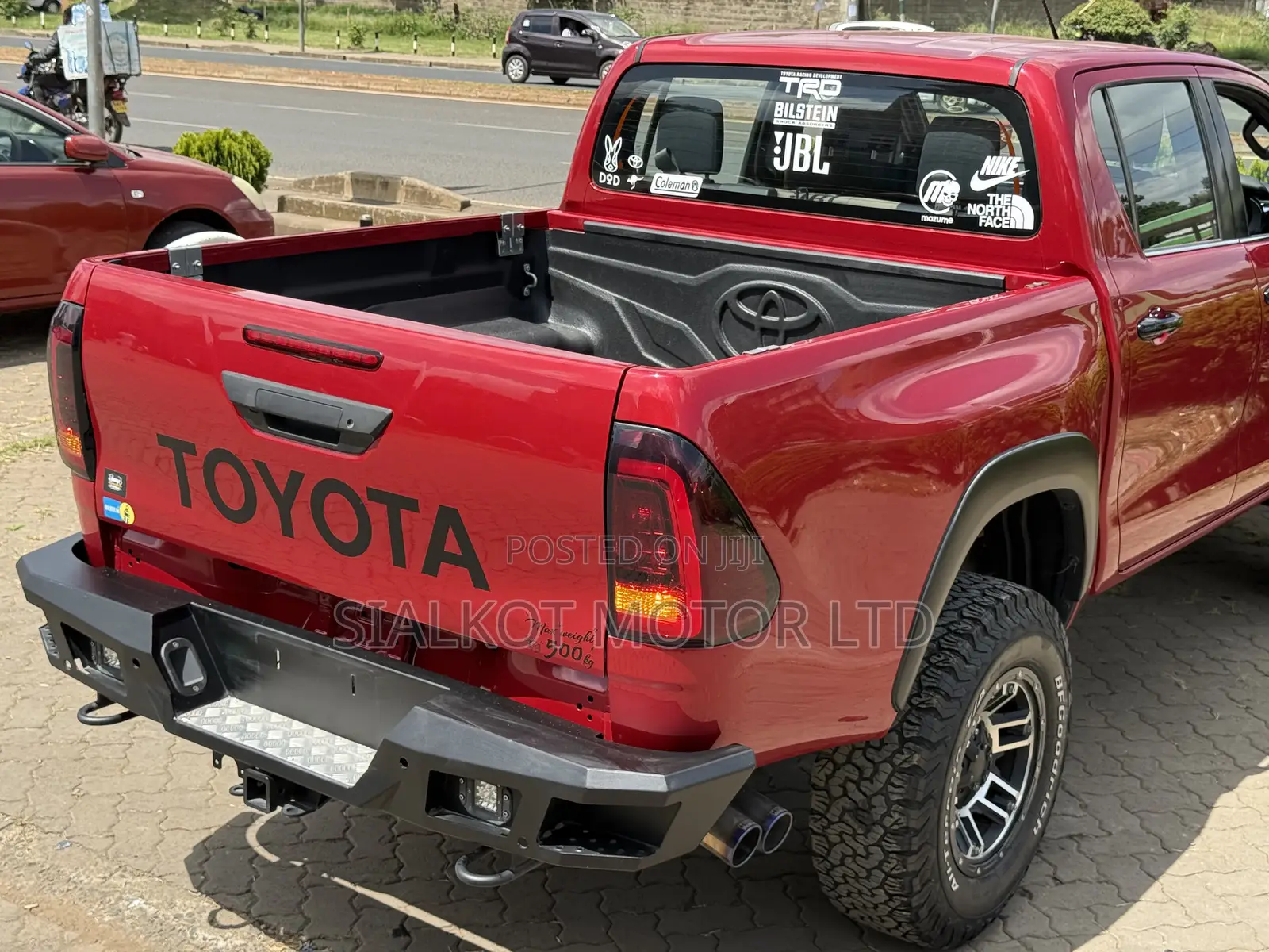 Toyota Hilux 2019 Red