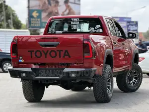 Toyota Hilux 2019 Red
