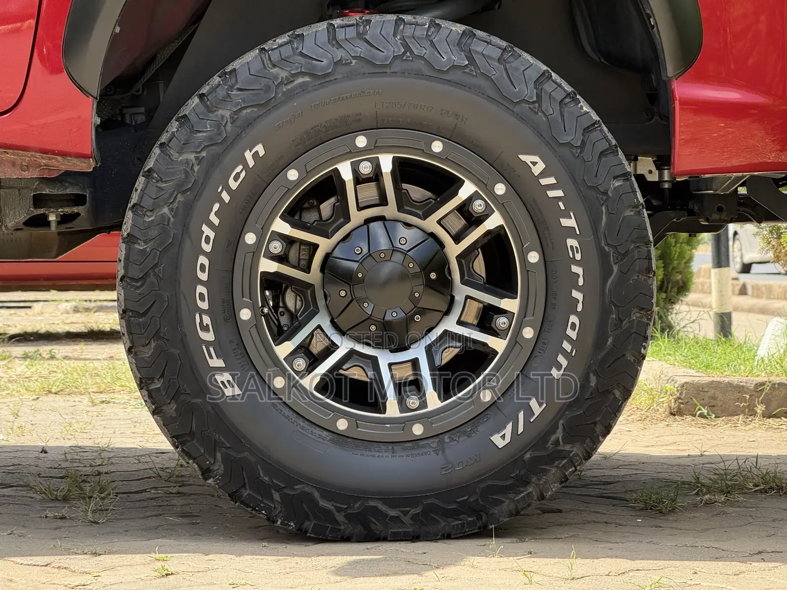 Toyota Hilux 2019 Red