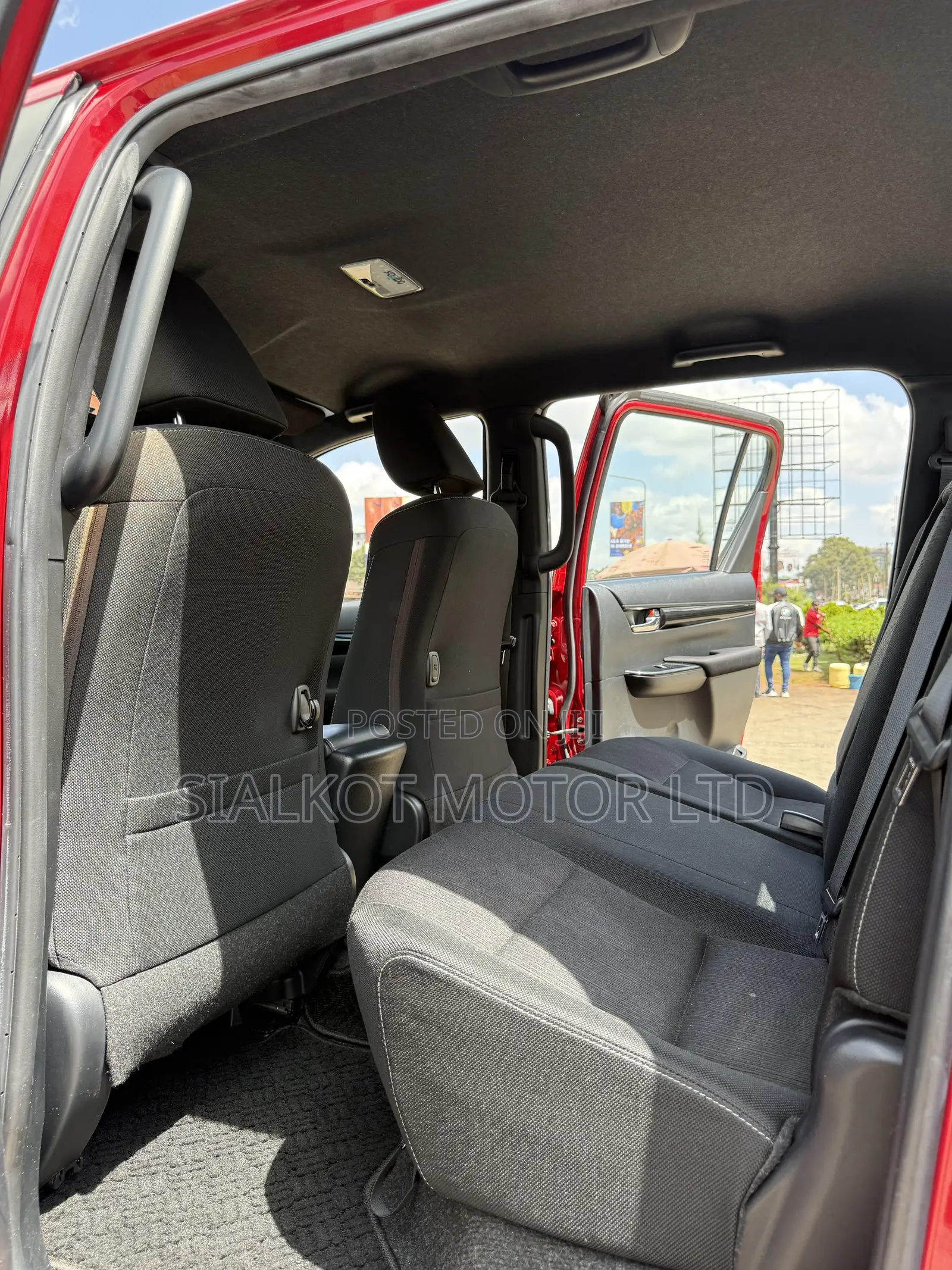 Toyota Hilux 2019 Red