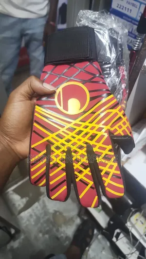 New Goal Keeper Gloves