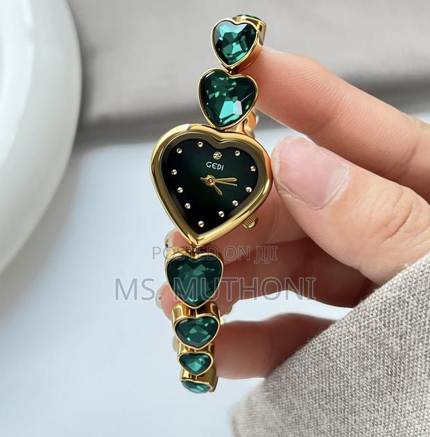 Ladies Crystal Studded Vintage Watch - thumbnail 5