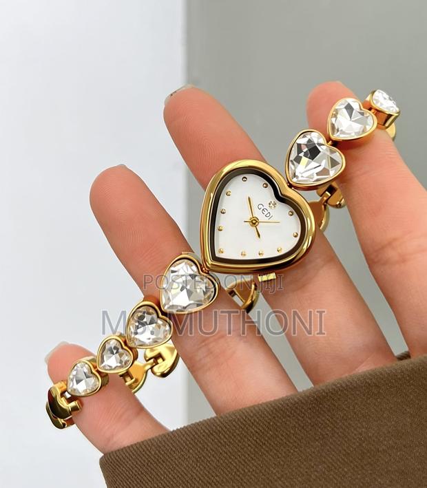 Ladies Crystal Studded Vintage Watch - thumbnail 7