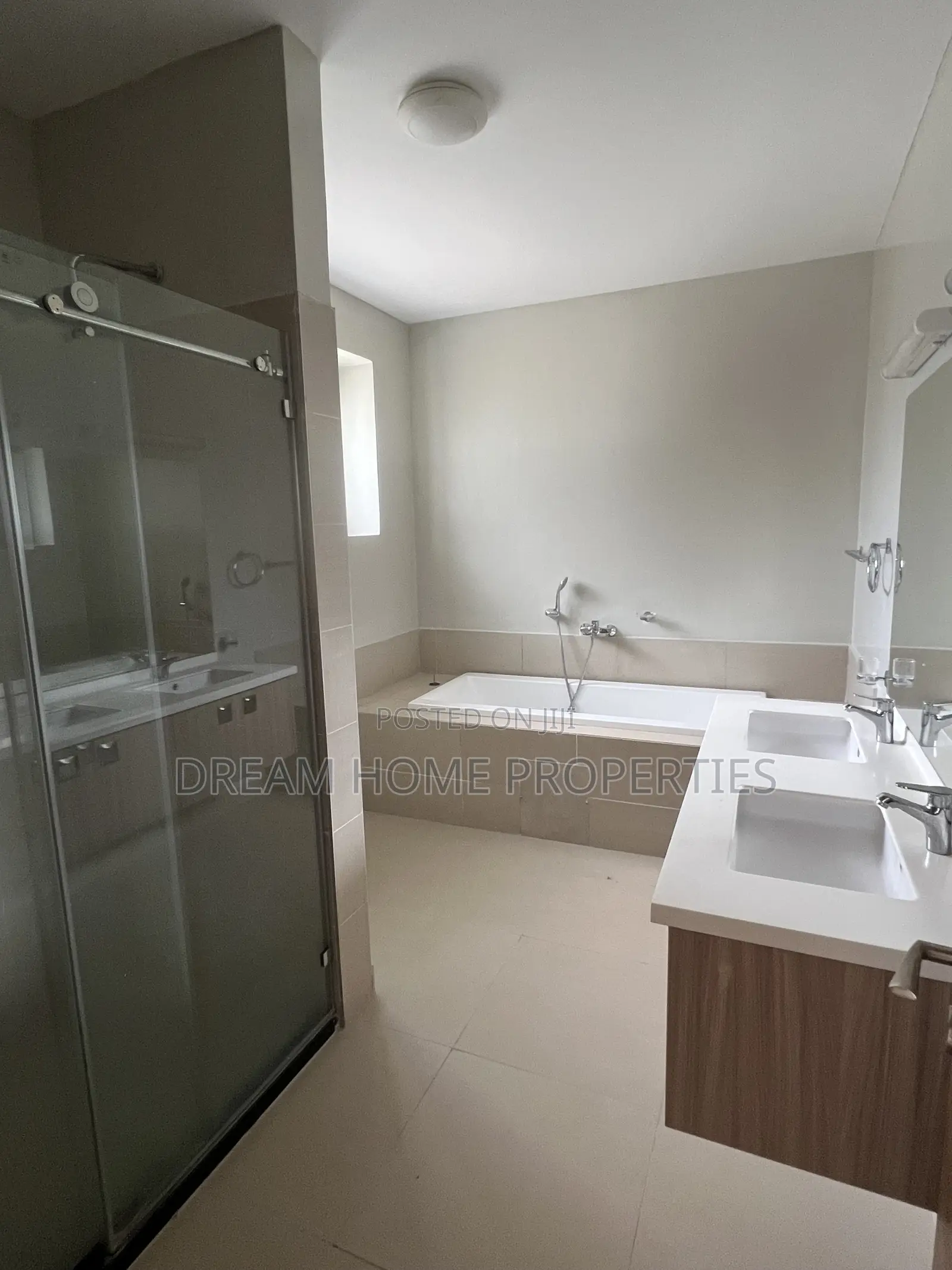 5bdrm Townhouse / Terrace in Lavington for rent