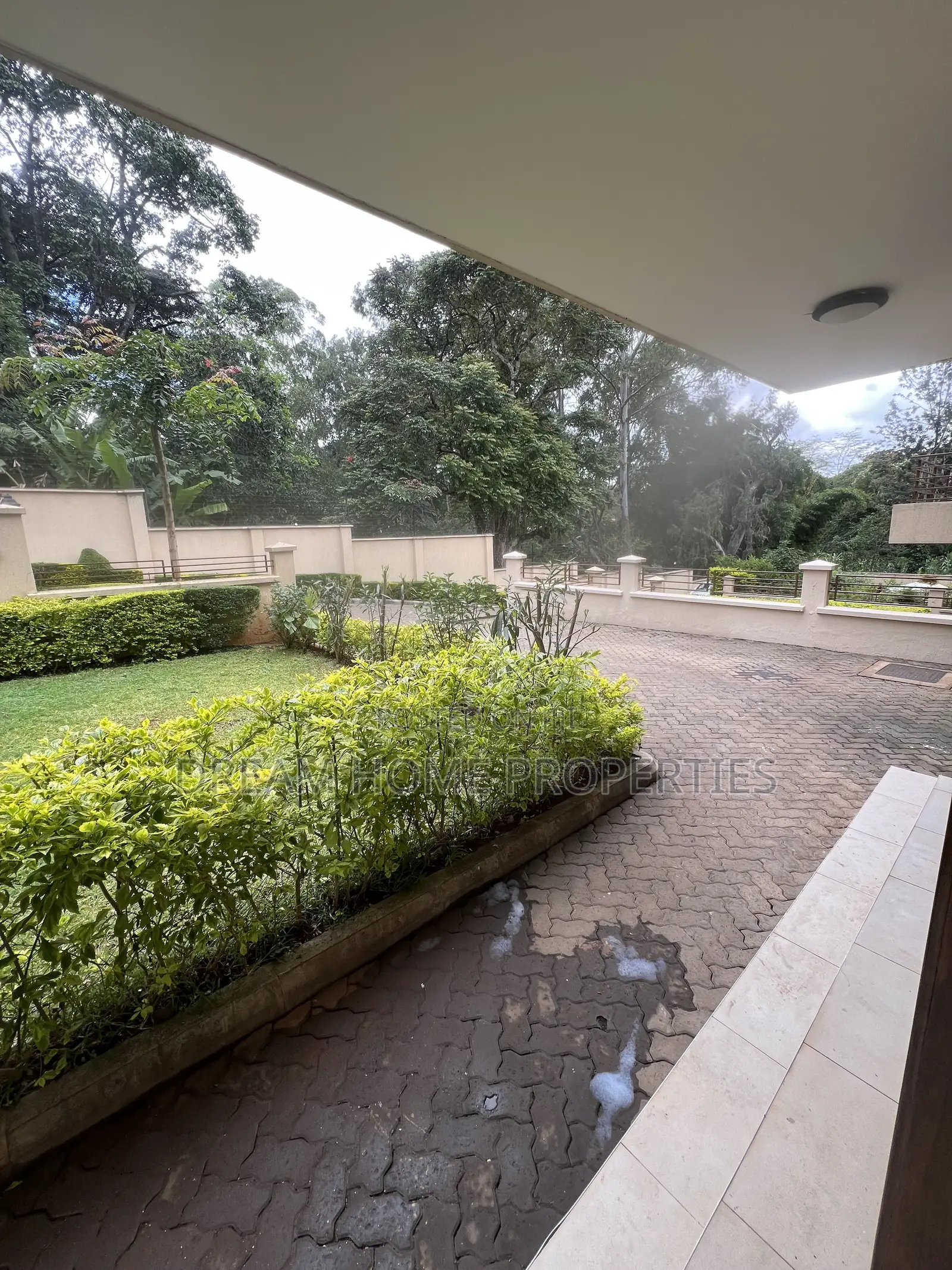 5bdrm Townhouse / Terrace in Lavington for rent