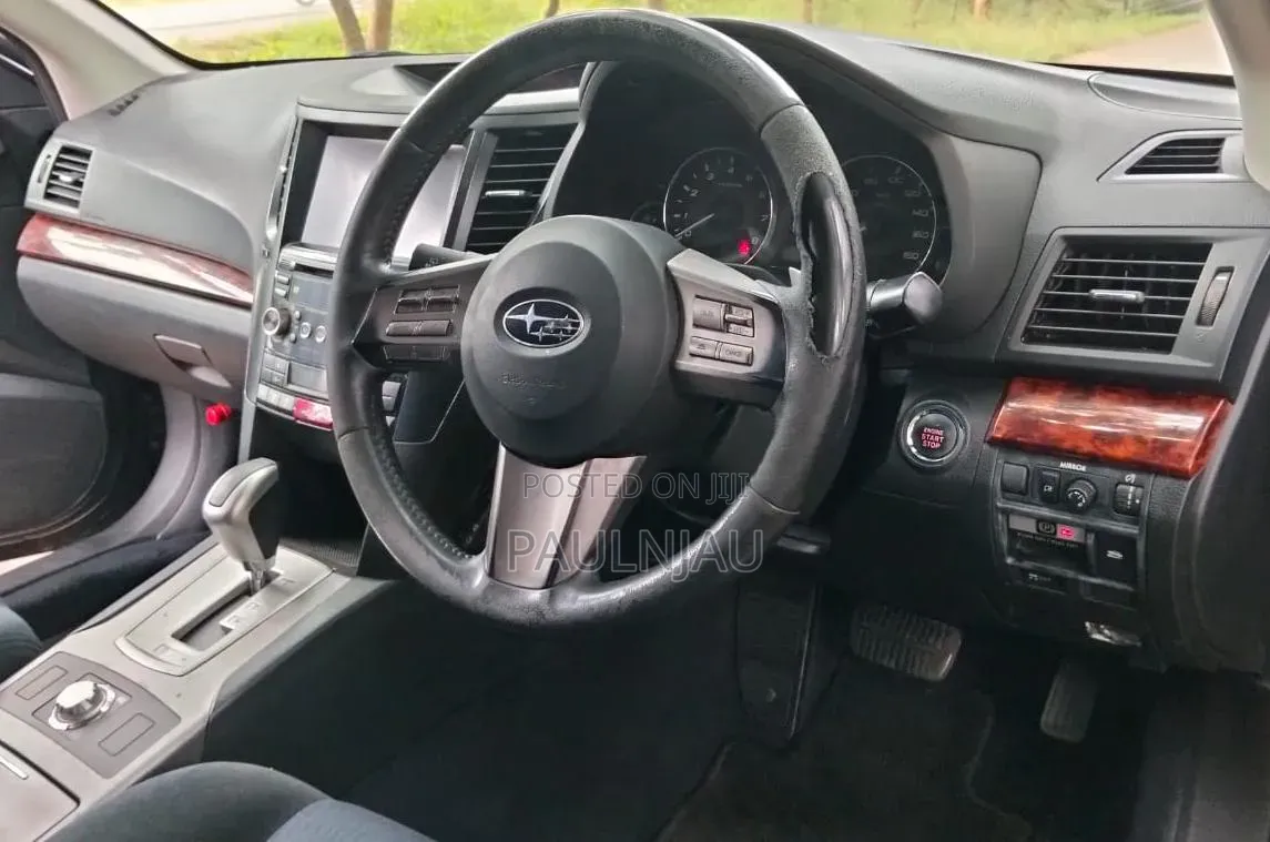 Subaru Outback 2011 Gray