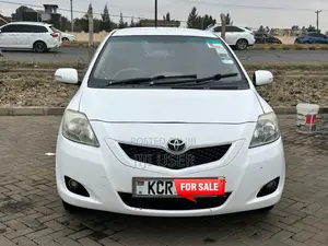 Toyota Belta 2011 White