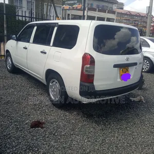 Toyota Succeed SV Premium 2016 White