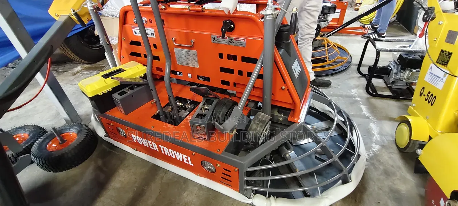 Ride-on Power Trowel Machine,Powered by a Honda Gx390 Gasoline Engine.