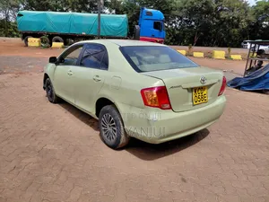 Toyota Axio 2009 Green