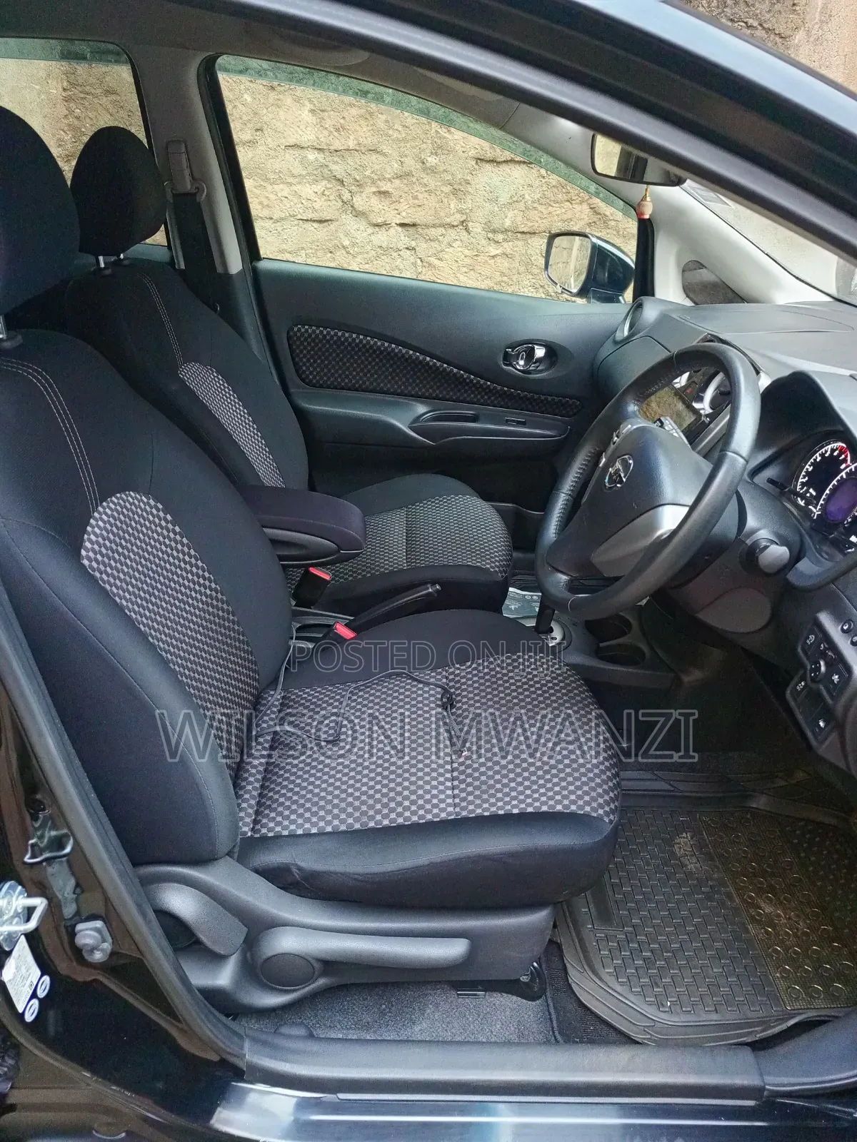 Nissan Note 2015 Black