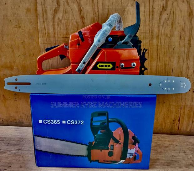 Dera Cs365 Gasoline Chainsaw