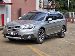 Subaru Outback 2017 Silver