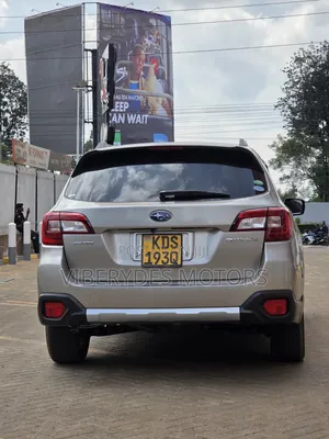 Subaru Outback 2017 Silver