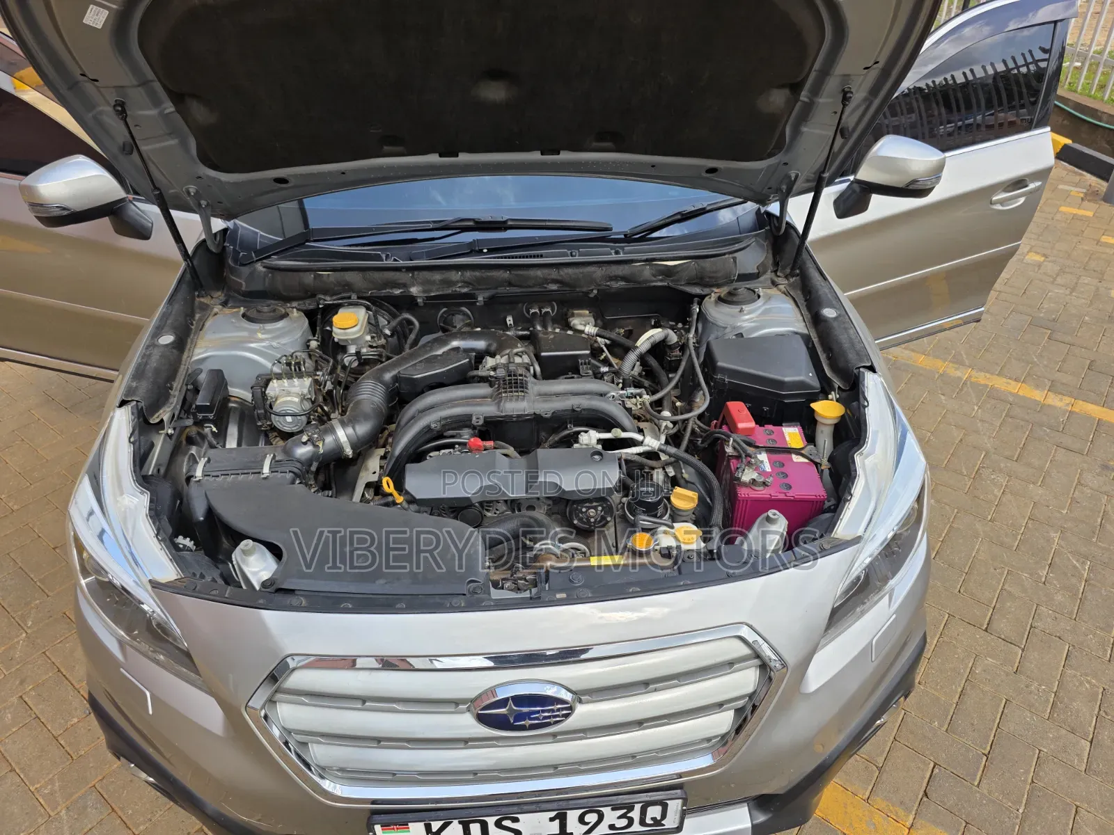 Subaru Outback 2017 Silver