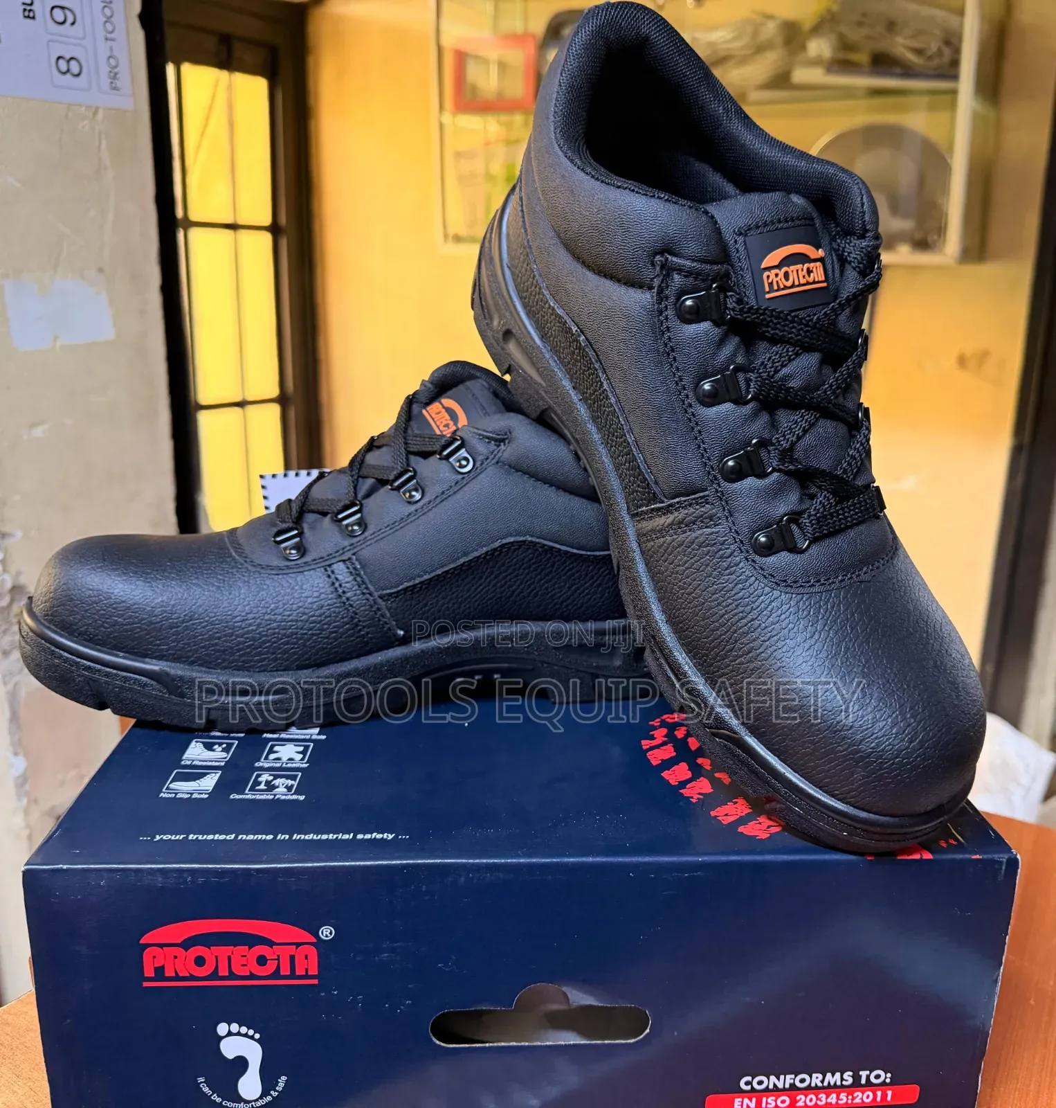 Protecta Safety Boots