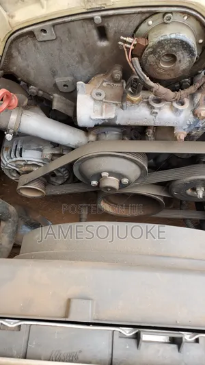 Mercedes Benz Engine M111