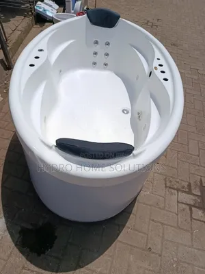 Luxury 2-Person Jacuzzi Bathtub