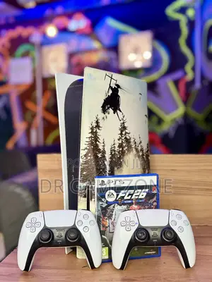 Playstation 5 Standard +2 Controllers + Fc26