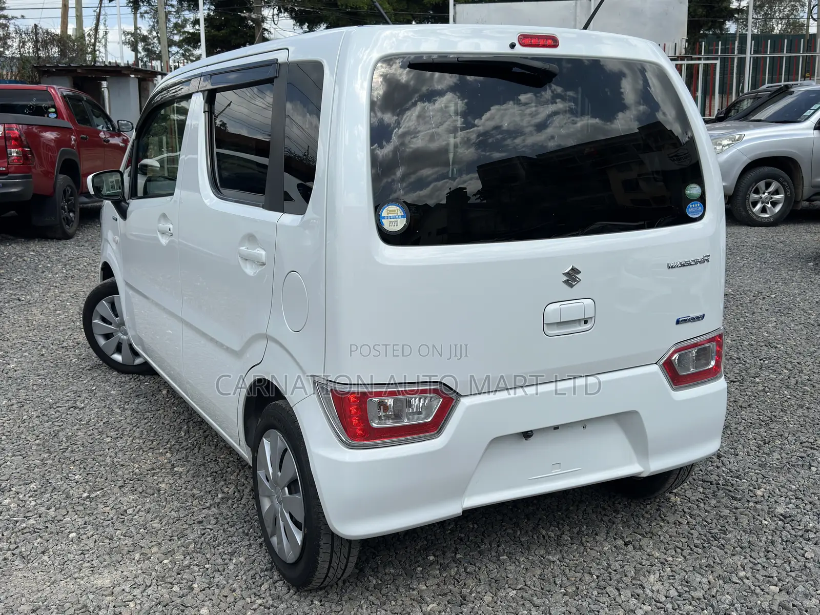 Suzuki Wagon R 2019 White