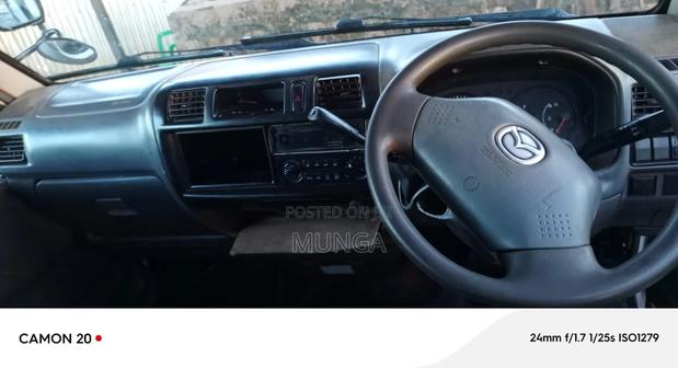 Mazda Bongo 2012 White - thumbnail 3