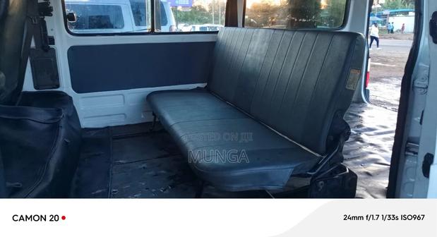 Mazda Bongo 2012 White - thumbnail 6