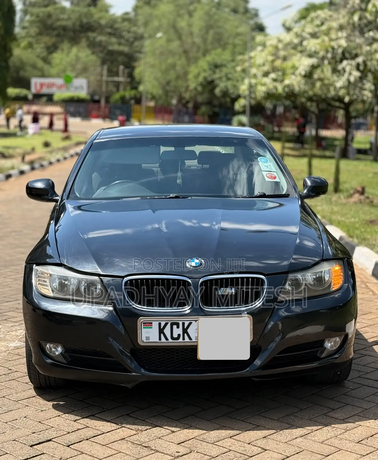 BMW 318i 2009 Black