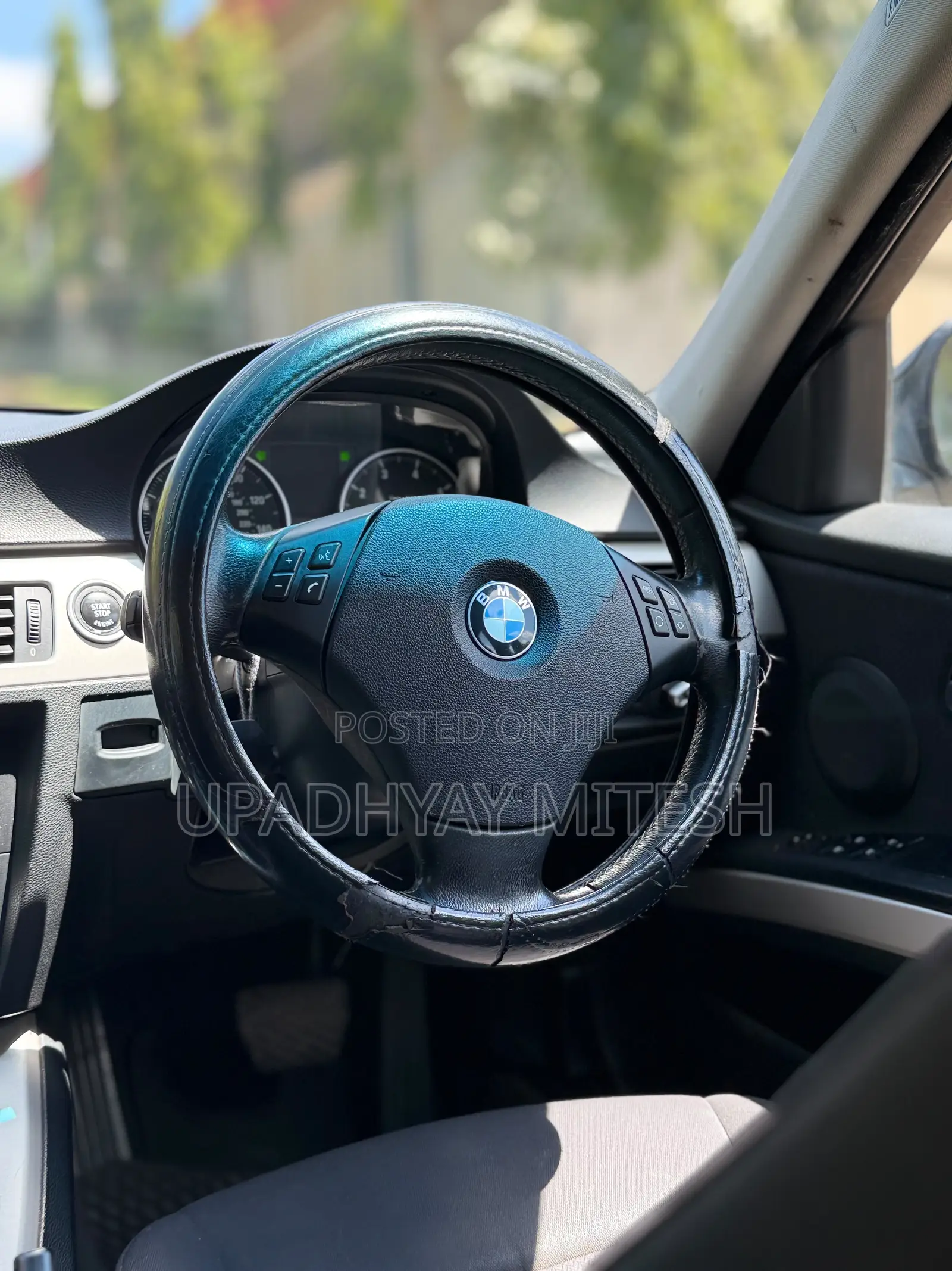 BMW 318i 2009 Black