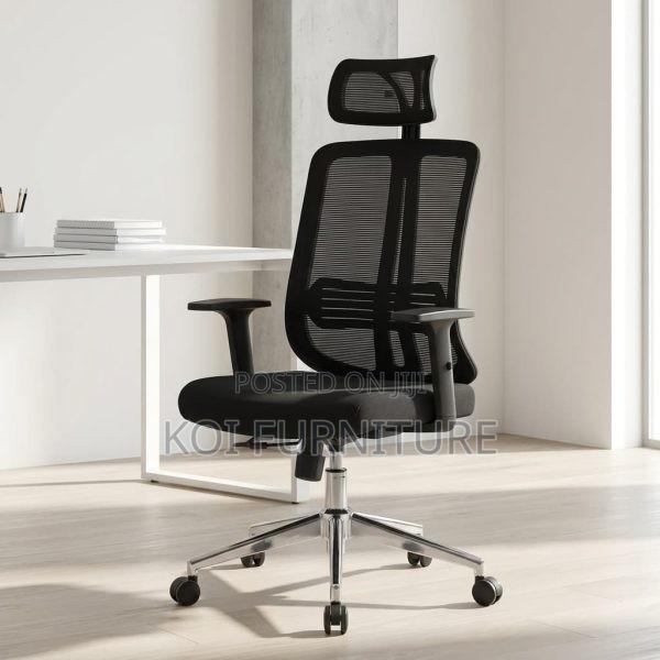 Office Chair : Black Ergonomic High-Back Mesh Office Chair