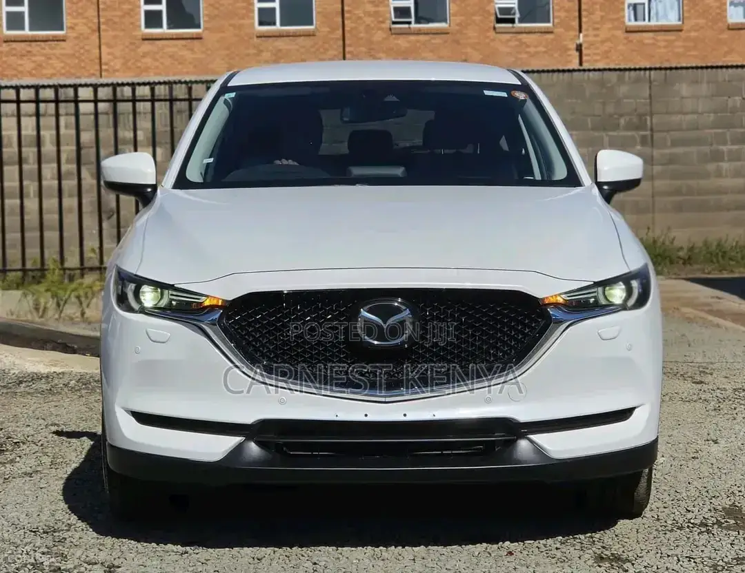Mazda CX-5 2019 White