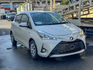 Toyota Vitz 2019 White