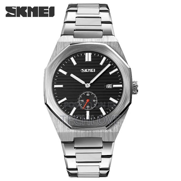 Skmei High Quality Watch With Date Display