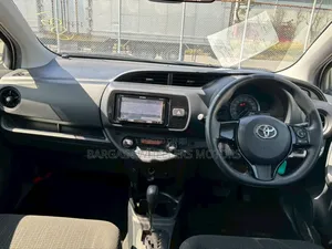 Toyota Vitz 2019 White