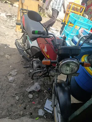 Honda XL 125 2021 Red