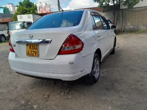 Nissan Tiida 2005 White