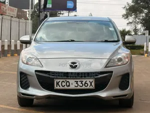 Mazda Axela 2011 Silver