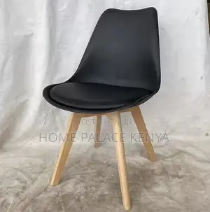 Dining Chair: Plastic Shell Dining Chair With Ergonomic Tulip Design