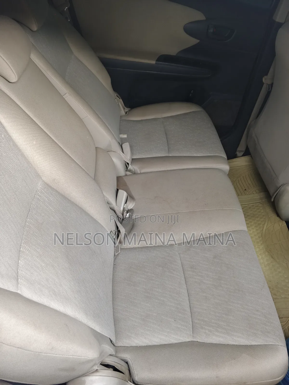 Toyota Wish 2011 Silver