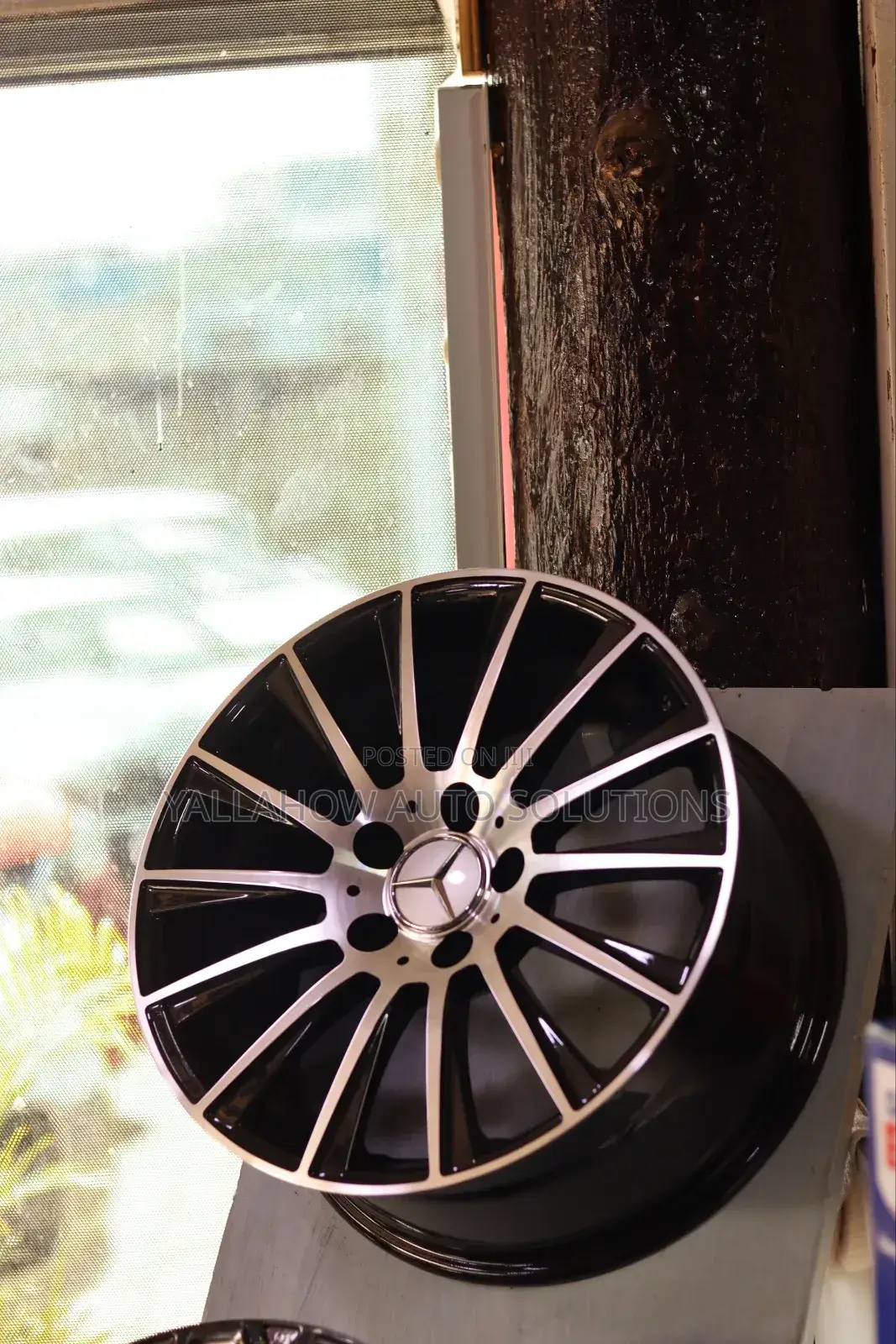 Mercedes-Benz 19-Inch Multi-Spoke Alloy Wheels | Machined Black