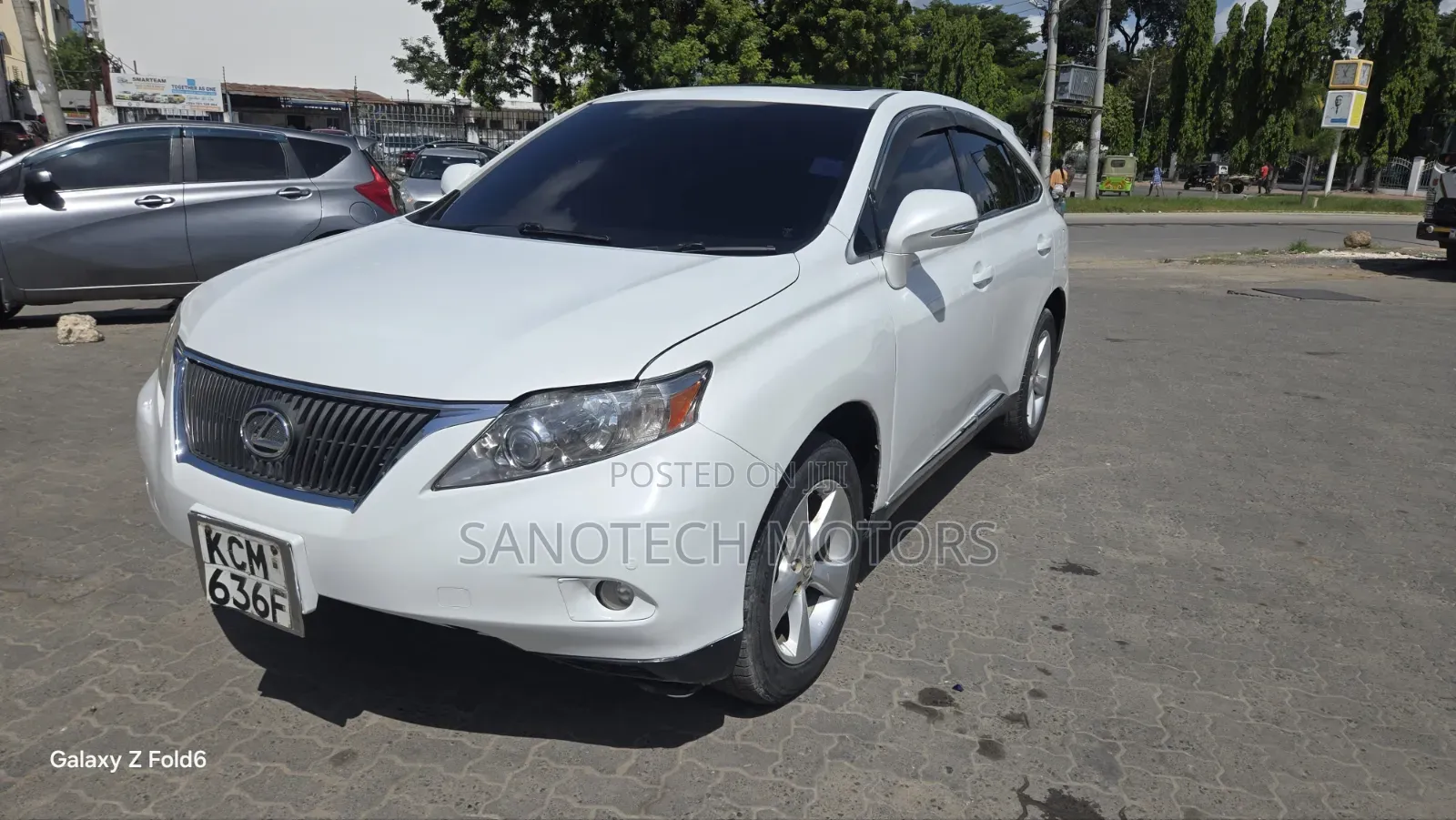 Lexus RX 2011 White