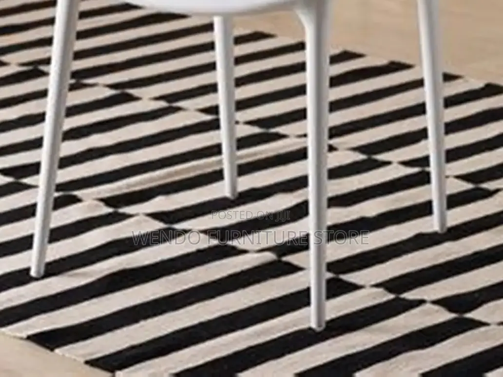 Dining Chairs; Plastic Made Home Outdoor Dining Cair