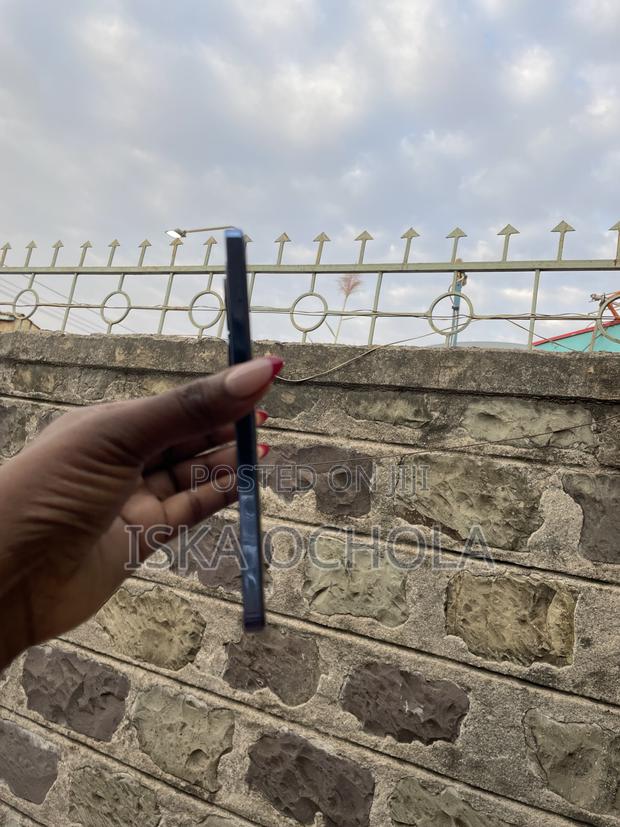 Tecno Camon 20 Pro 5G 256 GB Blue - thumbnail 2