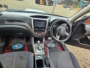Subaru Forester 2010 Gray