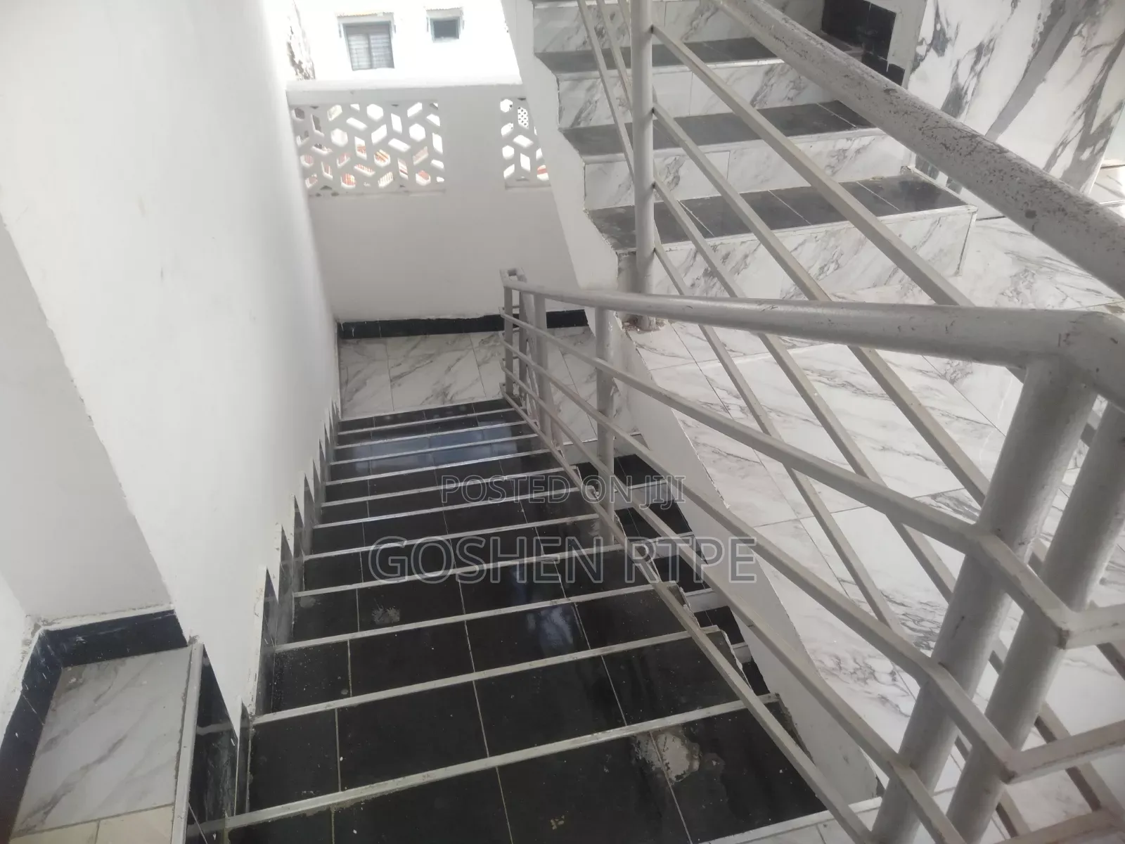 2bdrm Apartment in Bondeni for rent