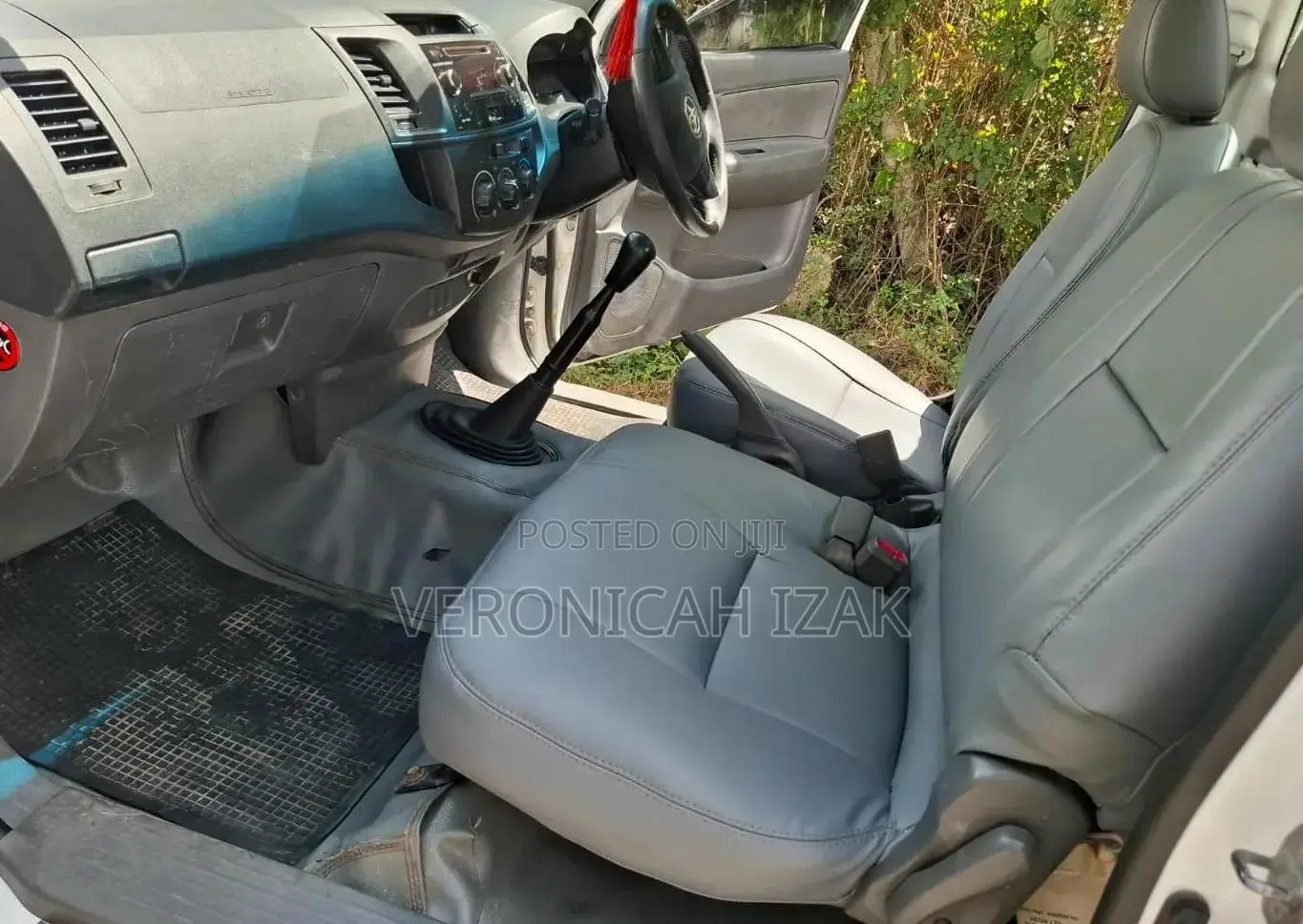 Toyota Hilux 2015 White