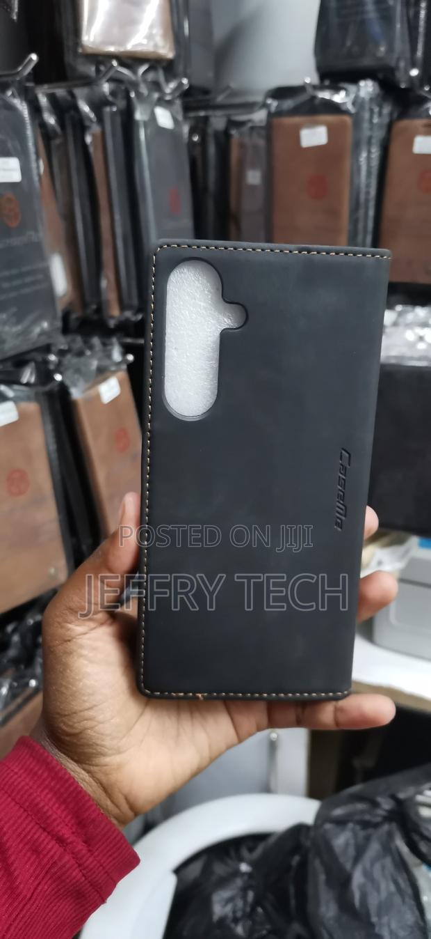Caseme Universal-Style Protective Case - thumbnail 2
